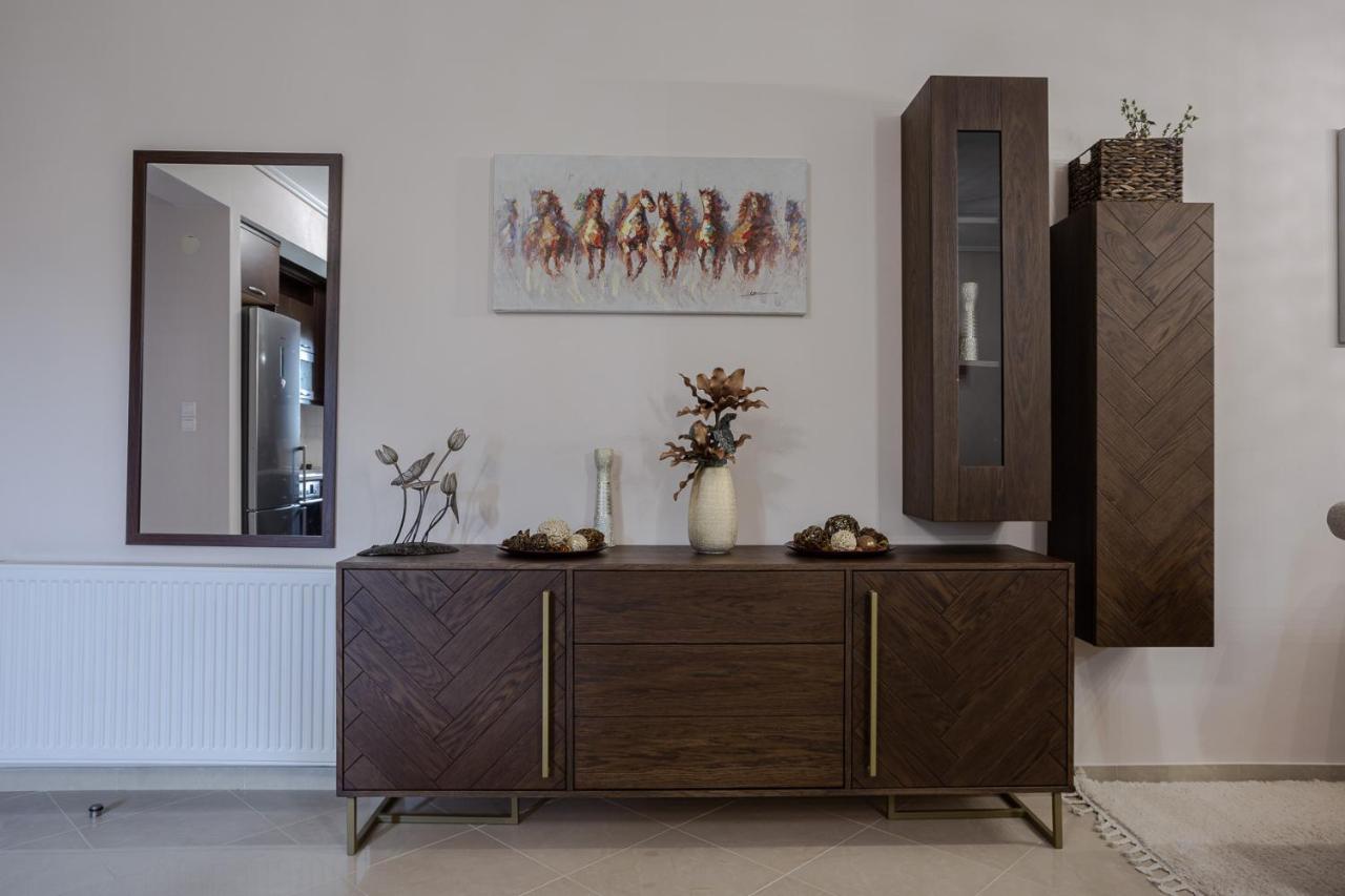 Luxury Sweet Home อากริอา ภายนอก รูปภาพ